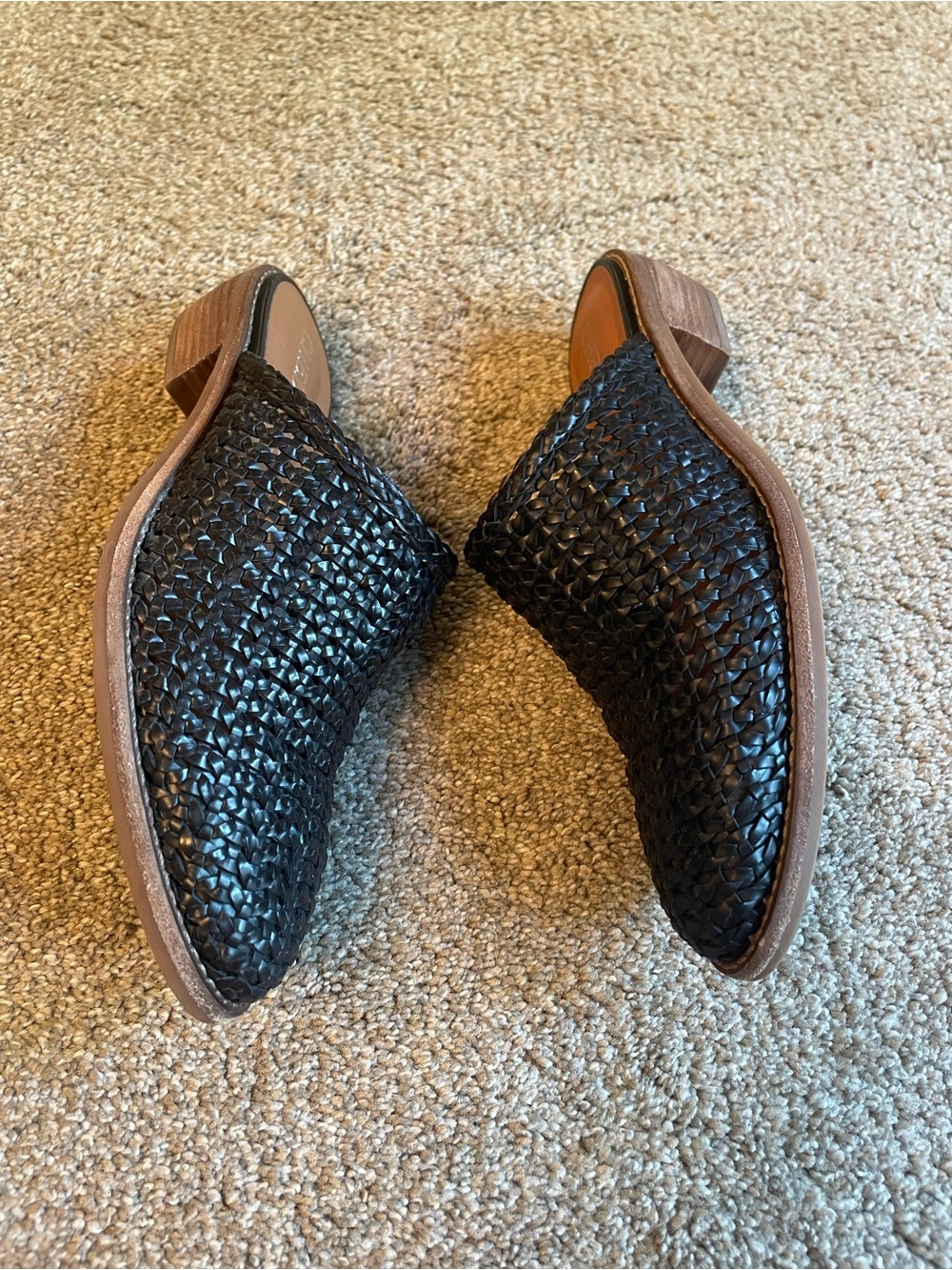 Chelsea & Violet Auggie Woven Leather Black Slip-On Mules Sz: 6.5 Coastal chic - Picture 5 of 9